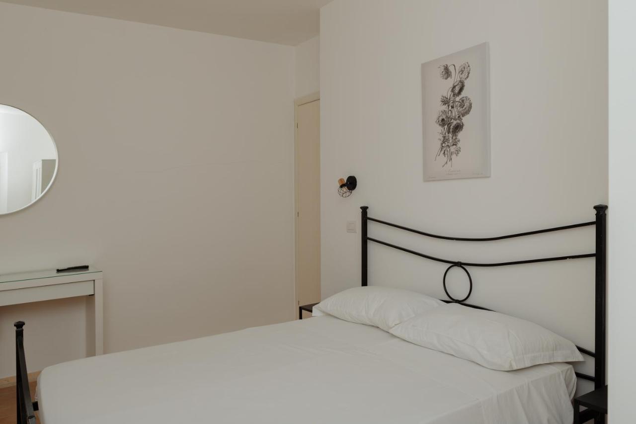 Nera Apartments Сант'Анатолия-ди-Нарко Экстерьер фото