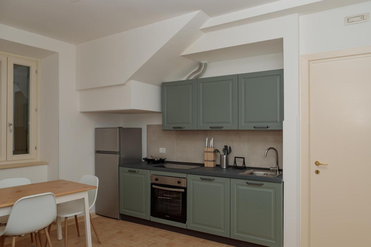 Nera Apartments Сант'Анатолия-ди-Нарко Экстерьер фото