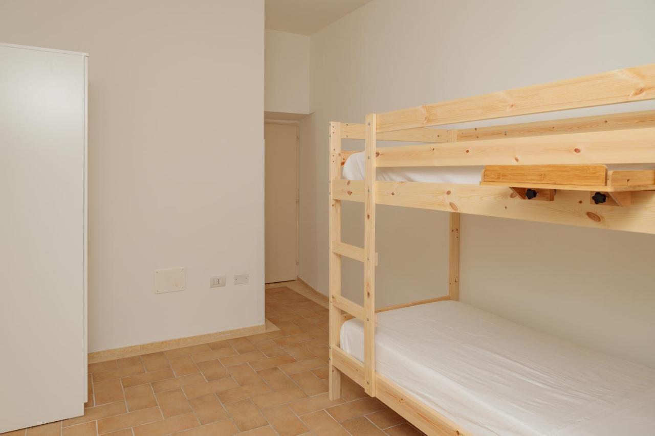 Nera Apartments Сант'Анатолия-ди-Нарко Экстерьер фото